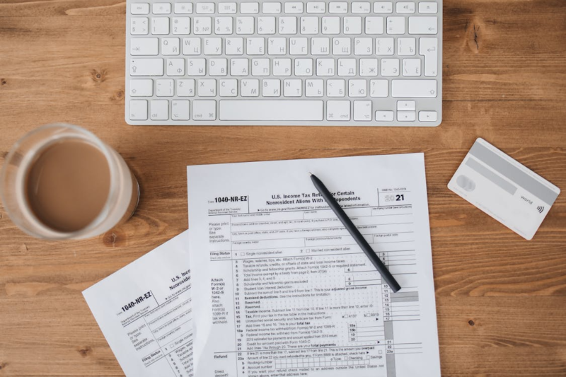Here’s What Happens When You Pay Your Taxes With a Credit Card