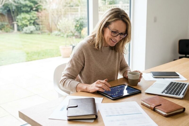 12 Subtle Signs You’re Quietly Becoming Financially Successful